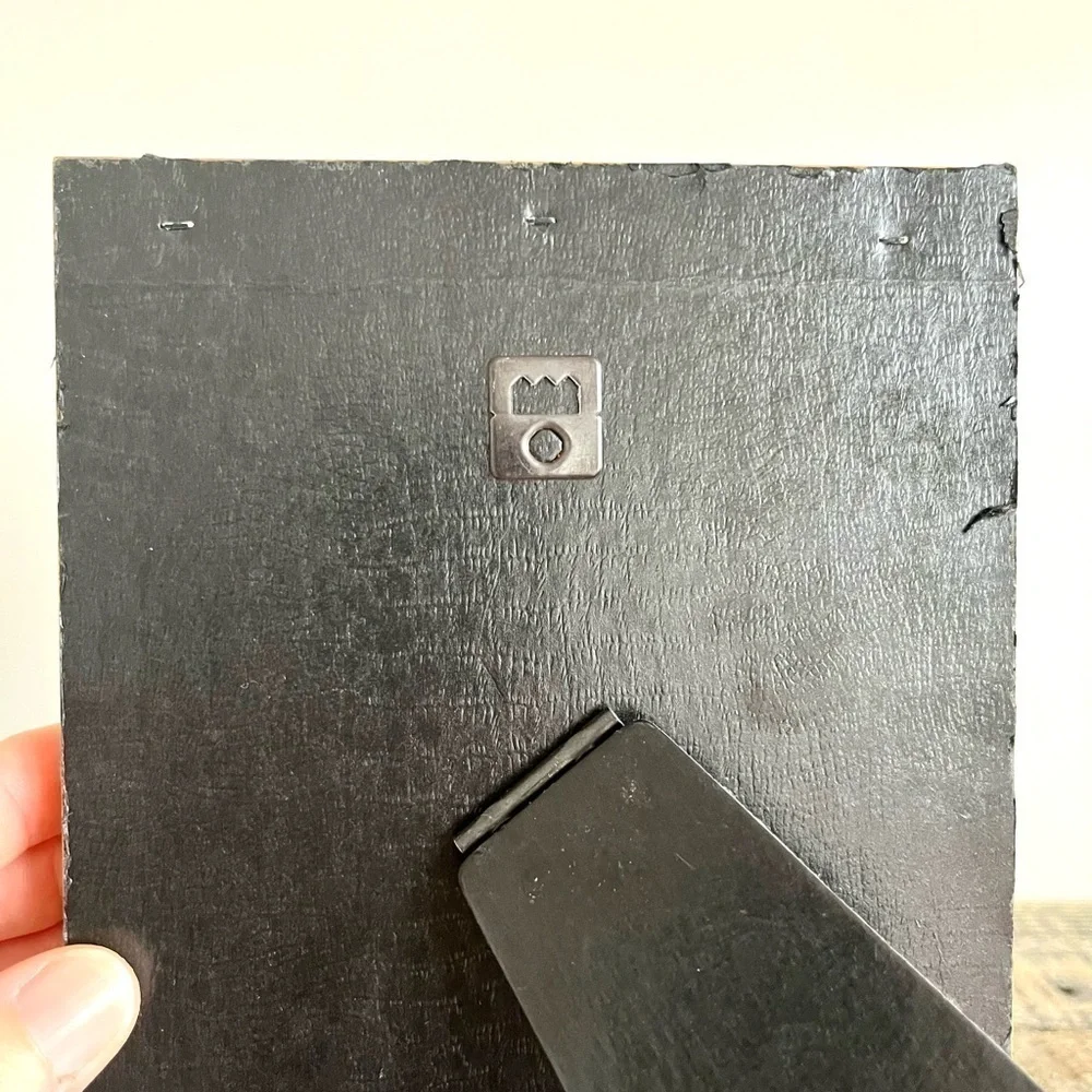Gold MCM style frame 3.5”x5”